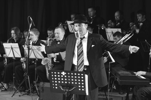 The State 51 Swing Orchestra in full swing